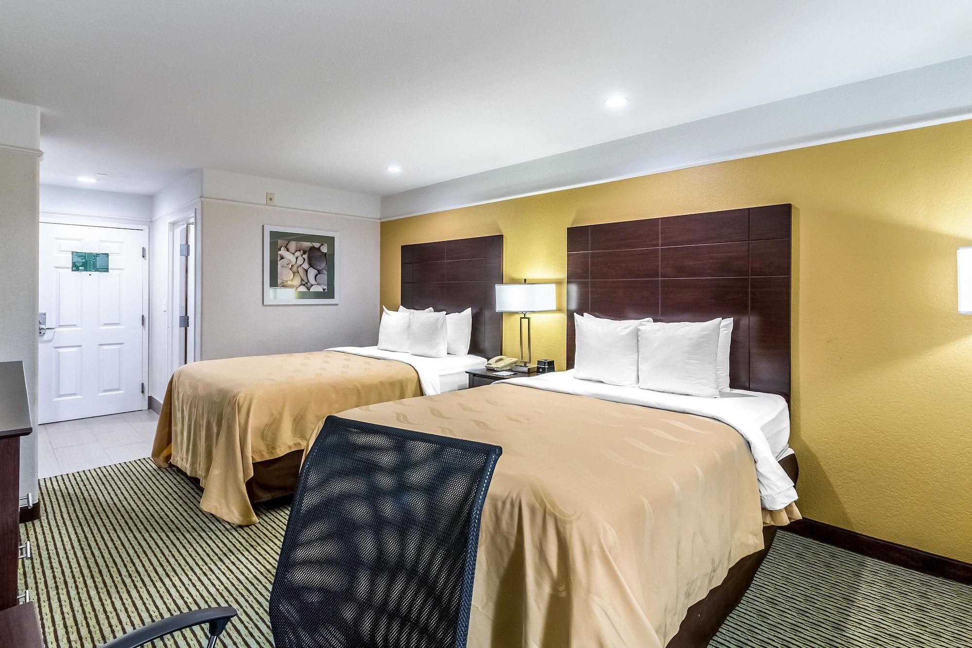 Quality Inn & Suites Seaworld North San Antonio Buitenkant foto