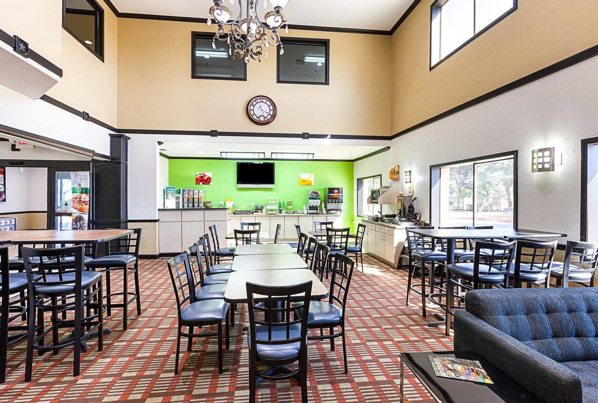 Quality Inn & Suites Seaworld North San Antonio Buitenkant foto