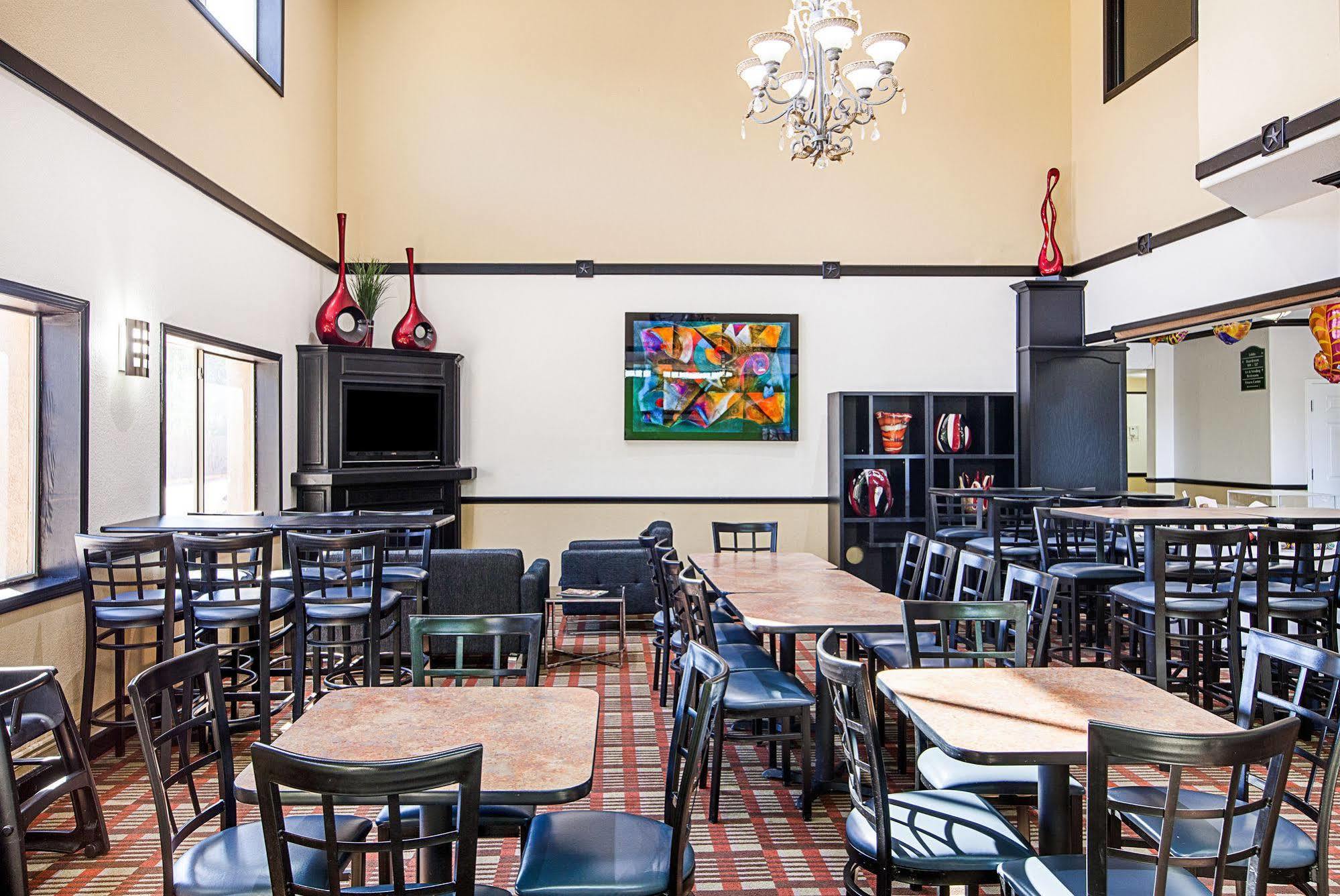 Quality Inn & Suites Seaworld North San Antonio Buitenkant foto
